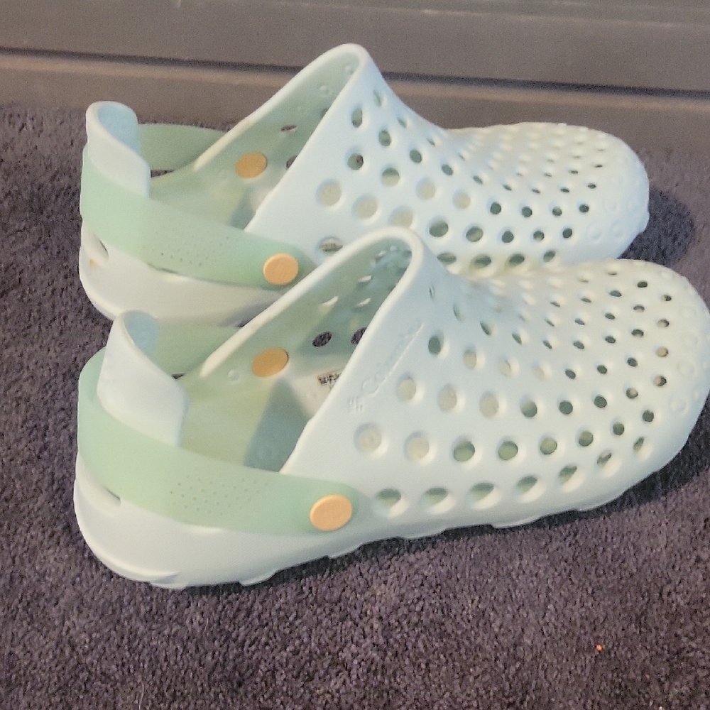 Columbia Aqua Slip-On Shoes